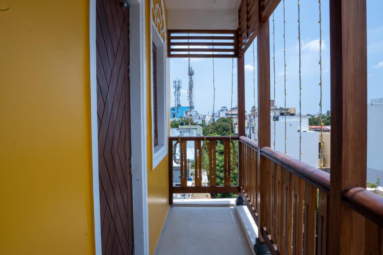 Le Suresh Guest House Pondicherry Exteriör bild